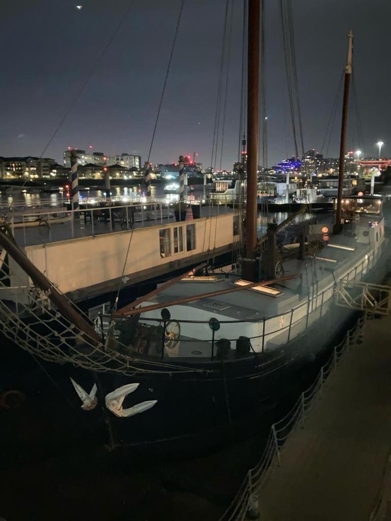Ahoy London Hotel Exterior foto